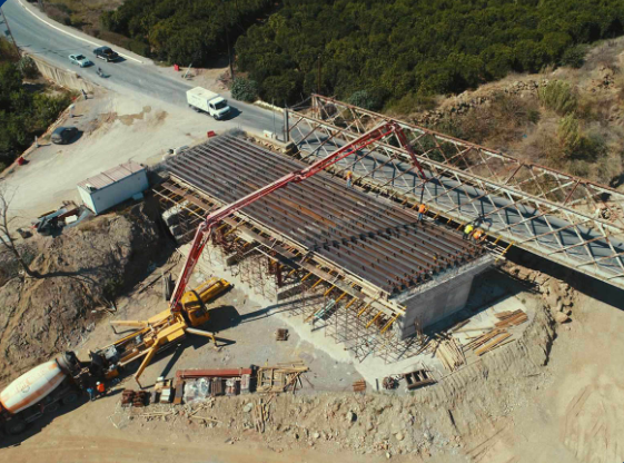 Προχωράει η κατασκευή του καταστρώματος της Νέας Γέφυρας του Ευρώτα στη Σκάλα